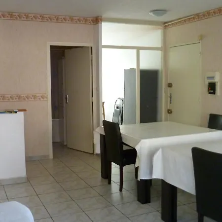 Balaruc-les-bains, 2 Pieces, 4 Personnes - Fr-1-534-21